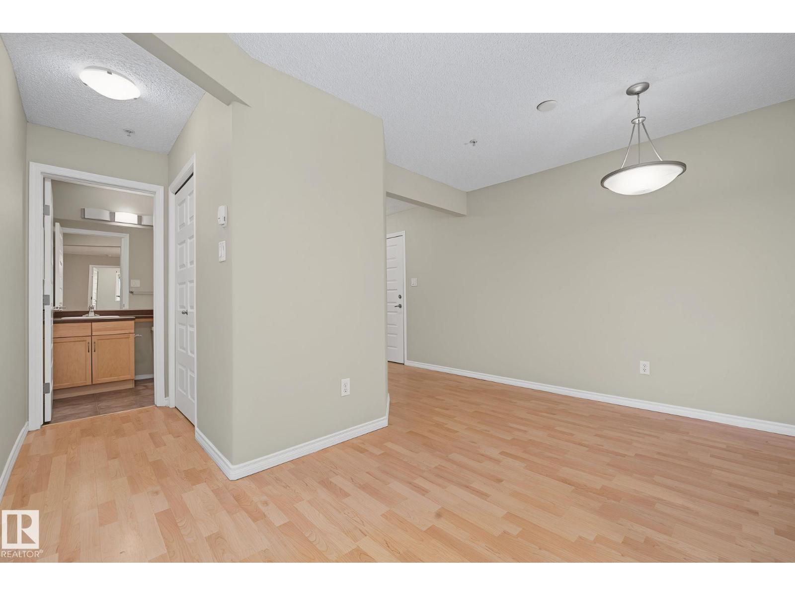 #102 646 MCALLISTER LO SW SW - 5