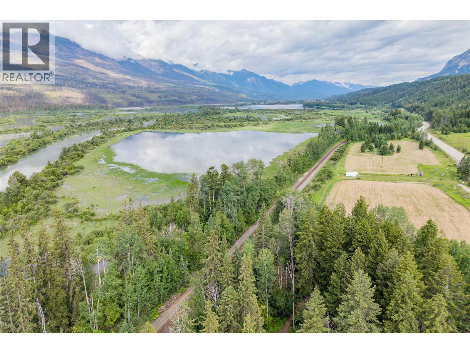 2622 95 Highway S - 42