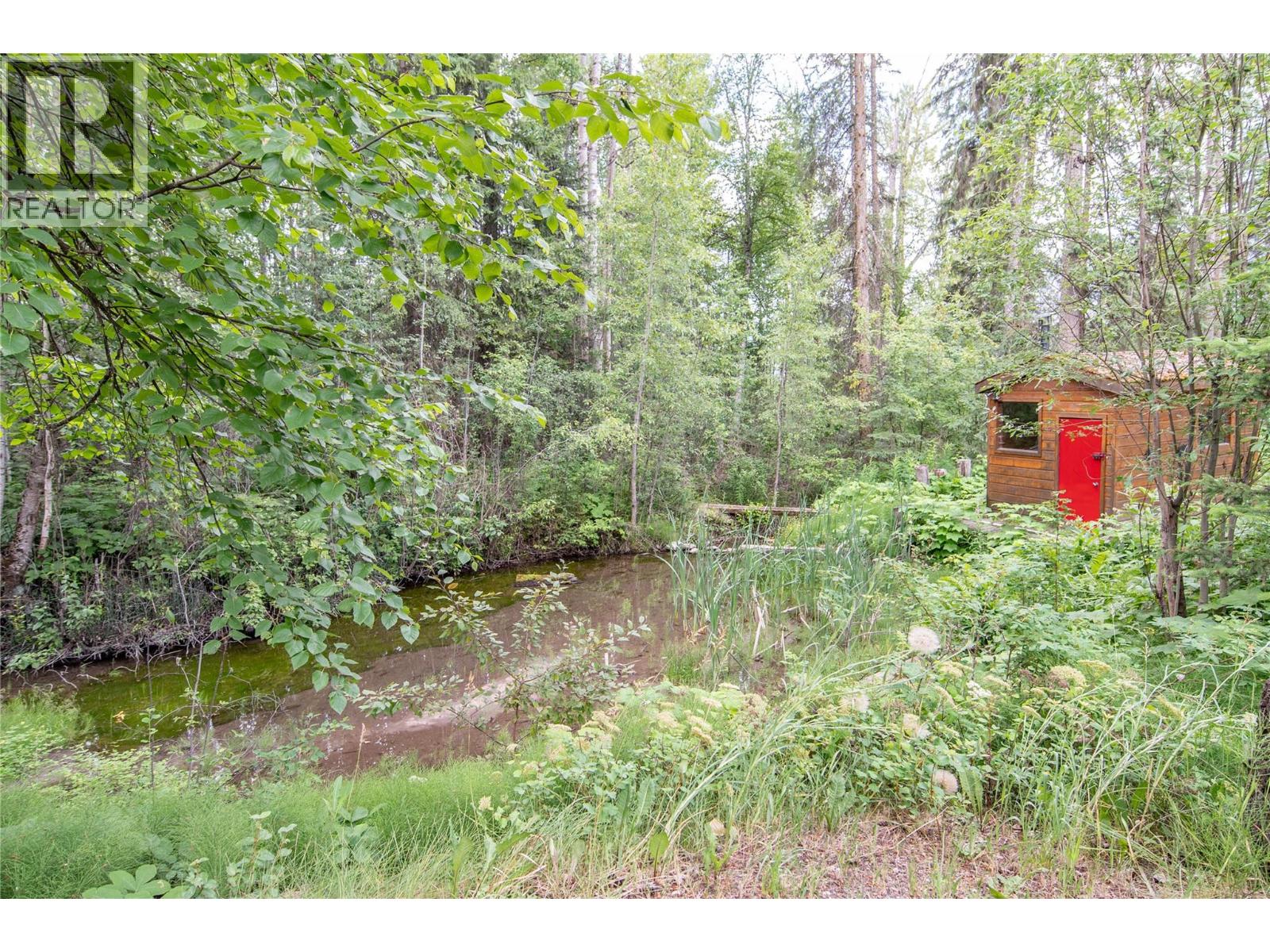 2622 95 Highway S - 38