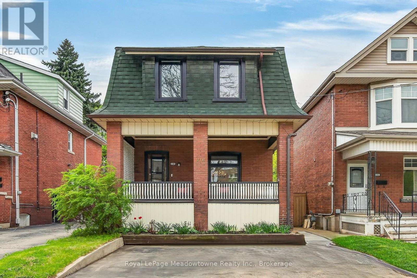 216 MAPLEWOOD AVENUE - 1