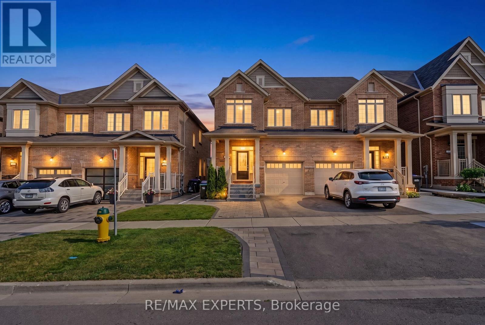 53 CASSERLEY CRESCENT - 1