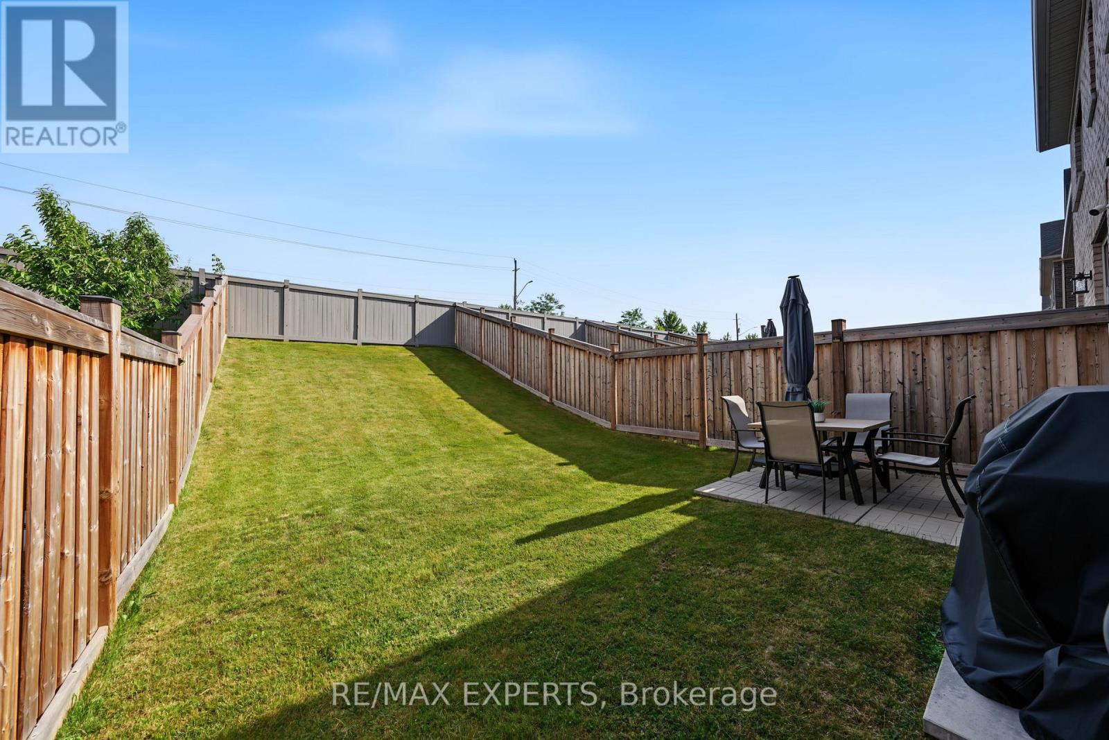 53 CASSERLEY CRESCENT - 42