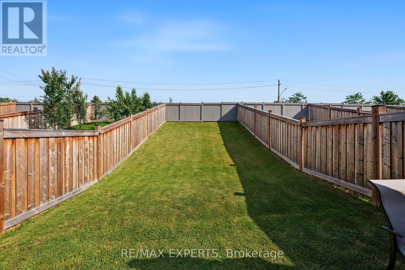 53 CASSERLEY CRESCENT - 43