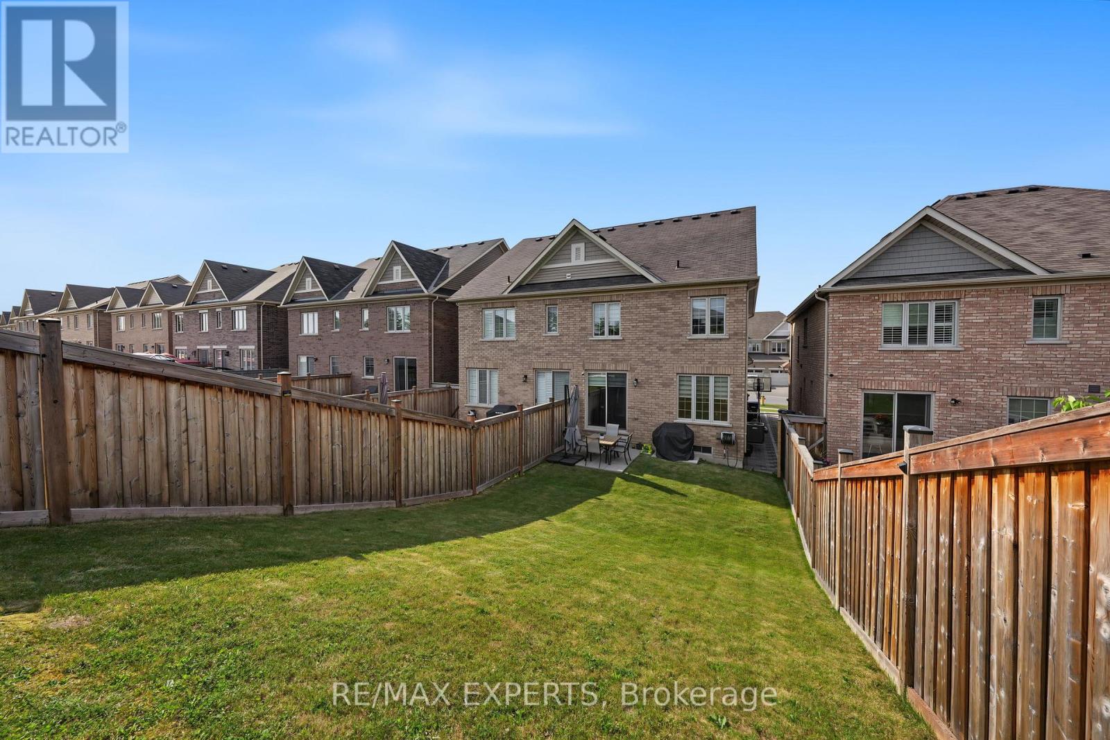 53 CASSERLEY CRESCENT - 46