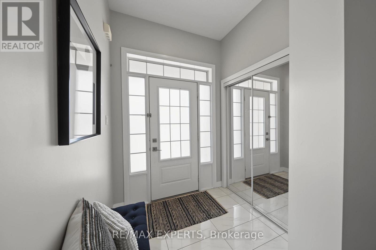 53 CASSERLEY CRESCENT - 8