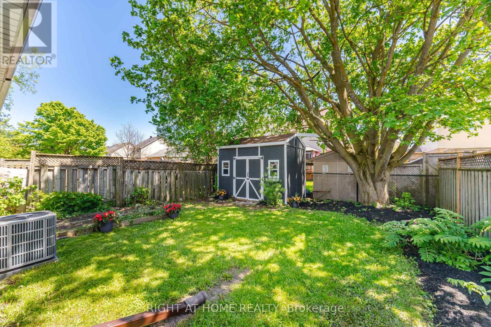 309 SIMON STREET - 31