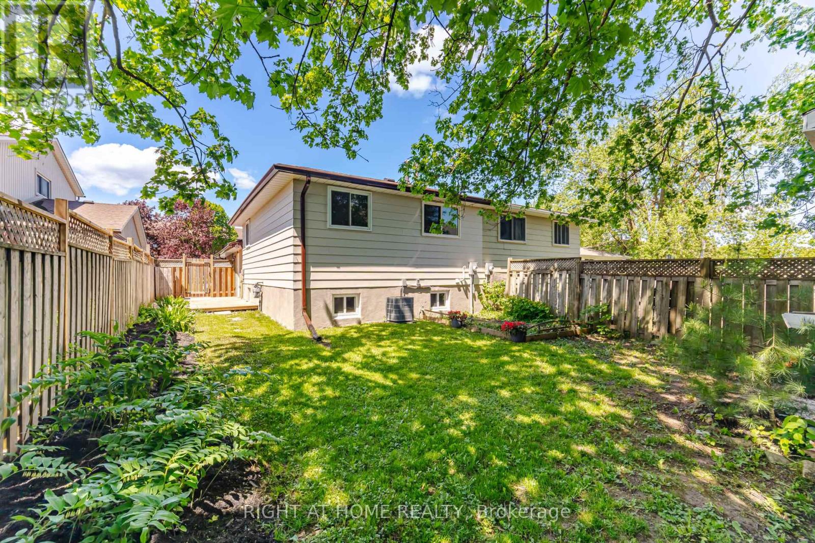 309 SIMON STREET - 29