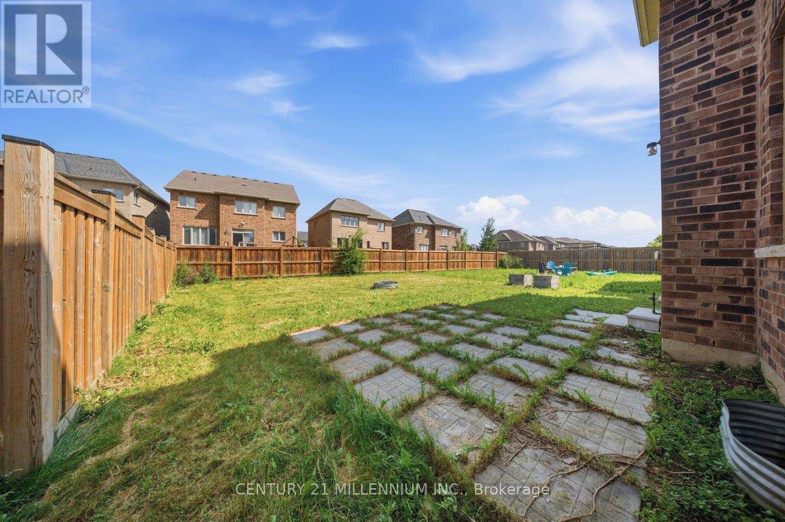 1153 UPPER THAMES DRIVE - 26