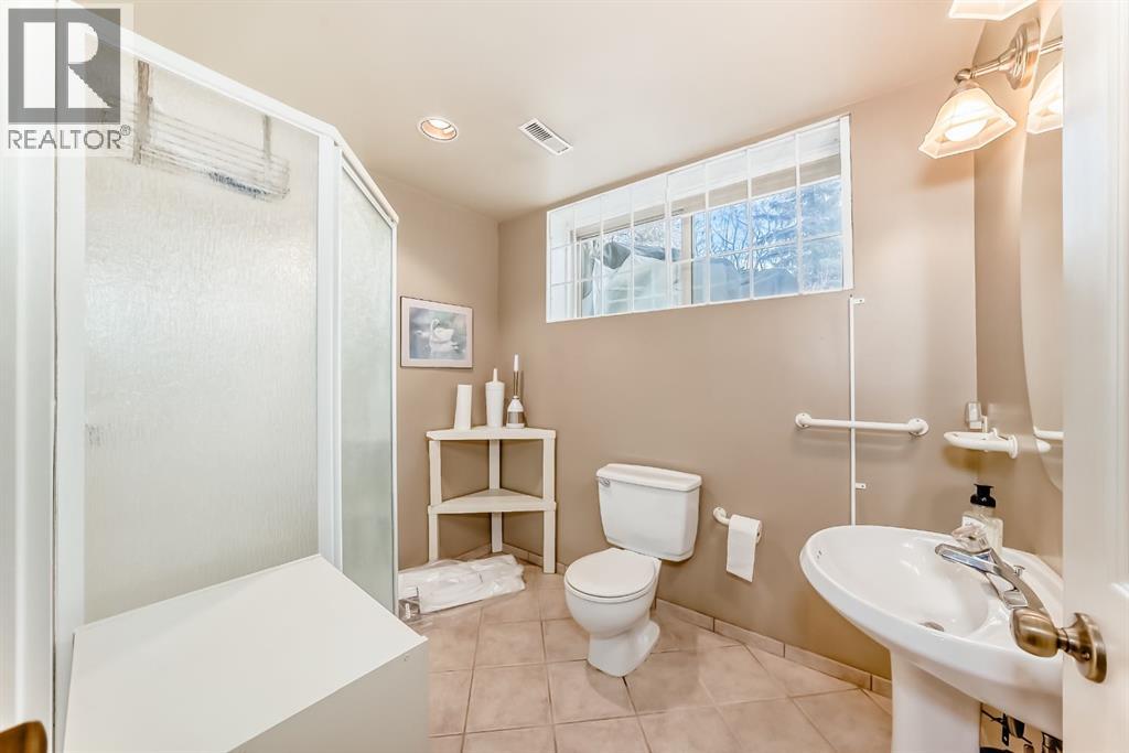 274 Templeview Way NE - 28