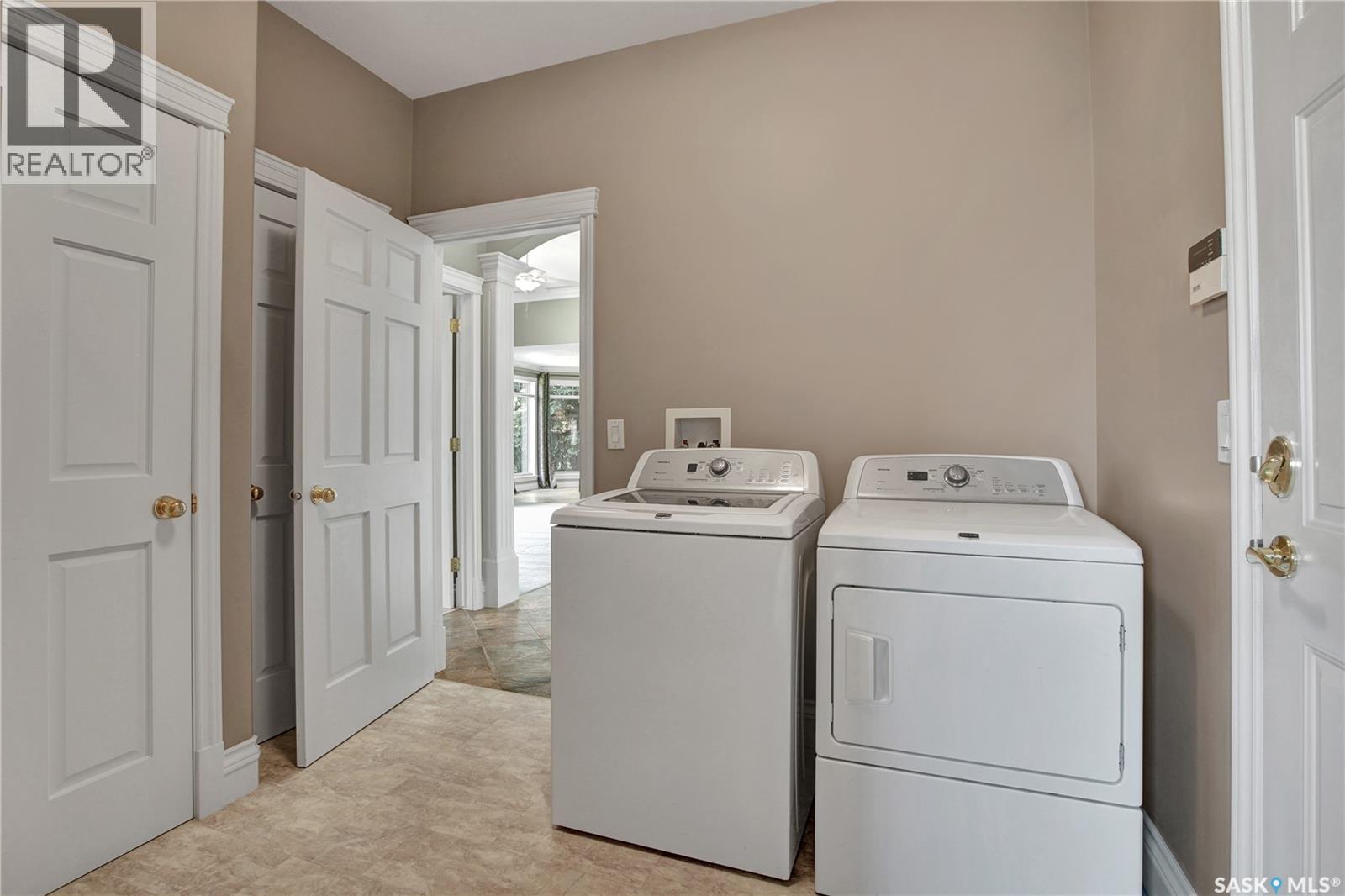 218 Horlick CRESCENT - 24