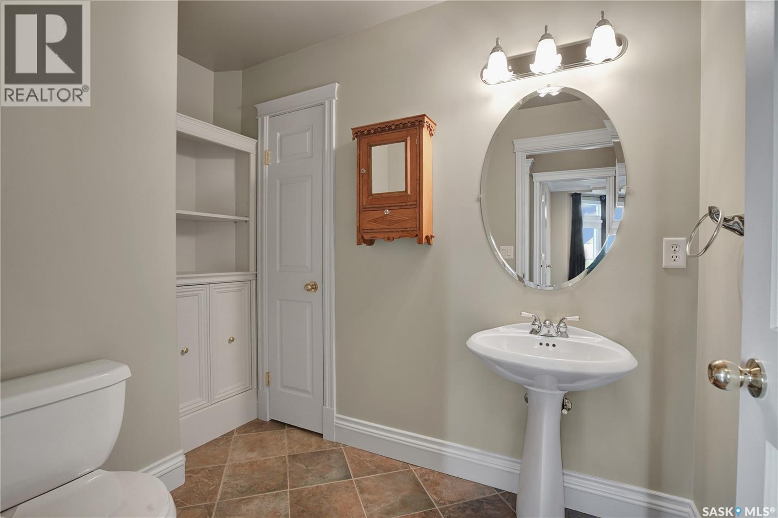 218 Horlick CRESCENT - 25