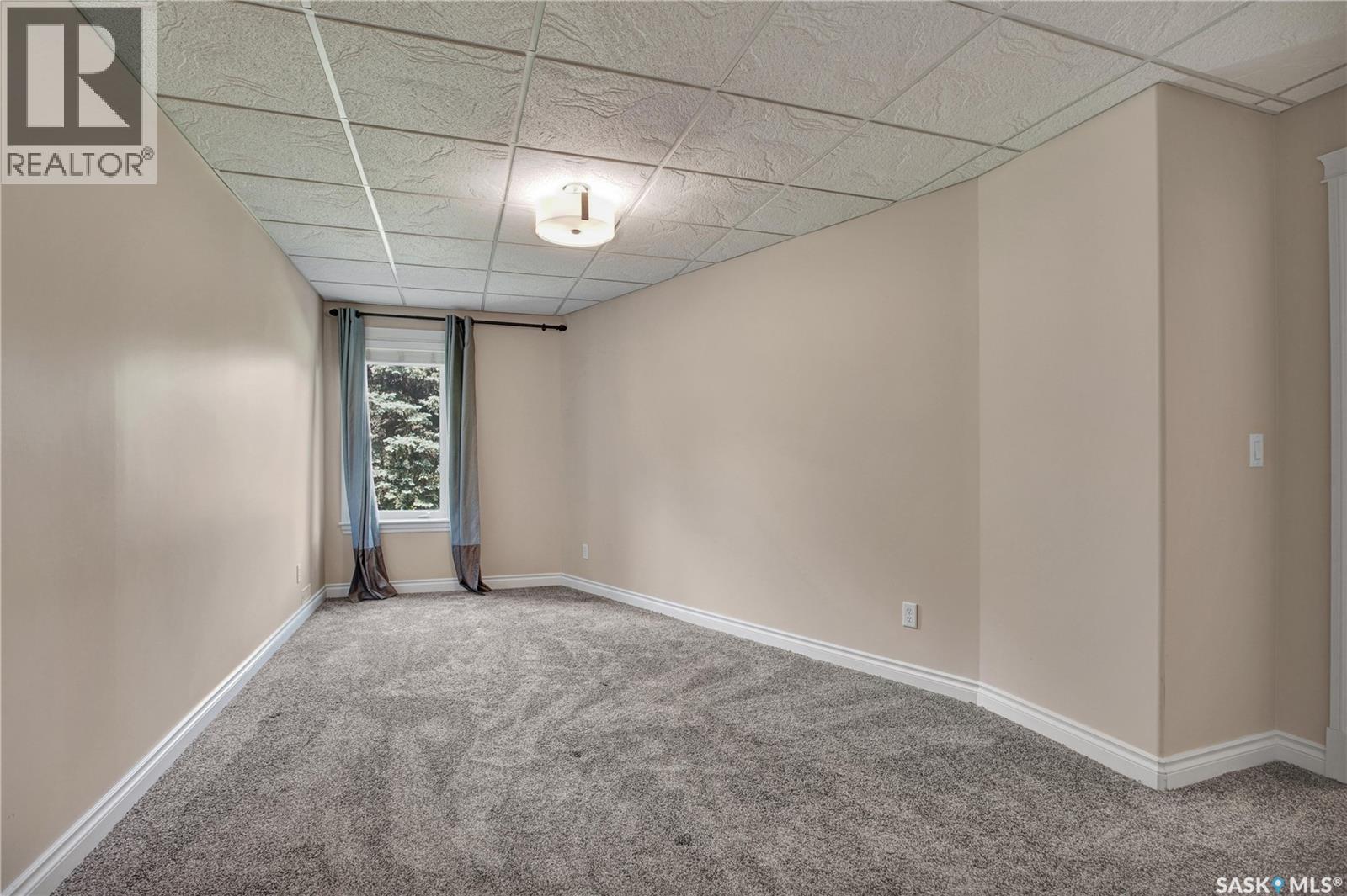 218 Horlick CRESCENT - 37