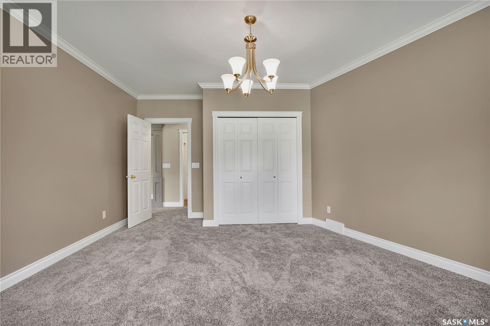 218 Horlick CRESCENT - 38