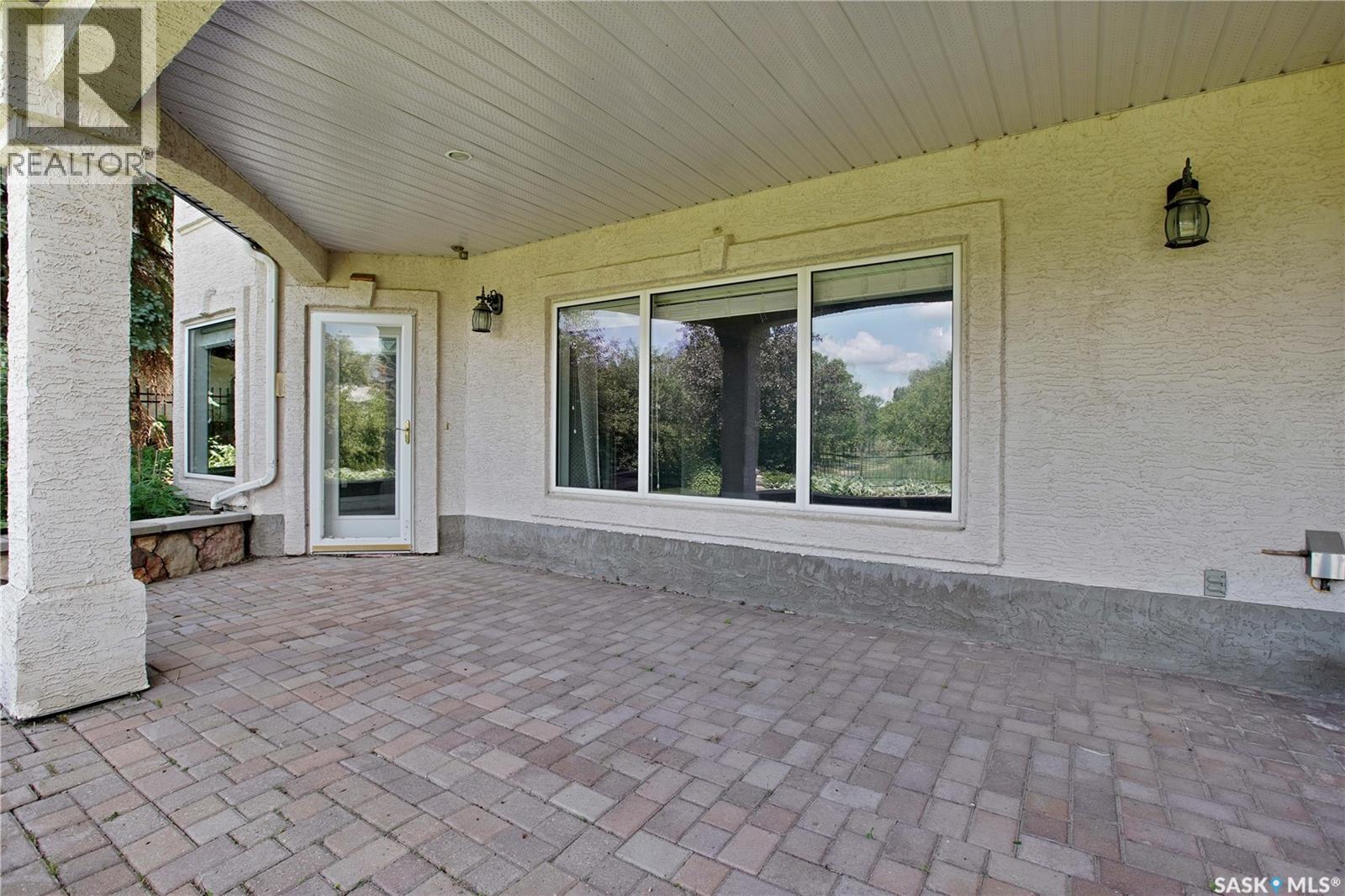 218 Horlick CRESCENT - 42
