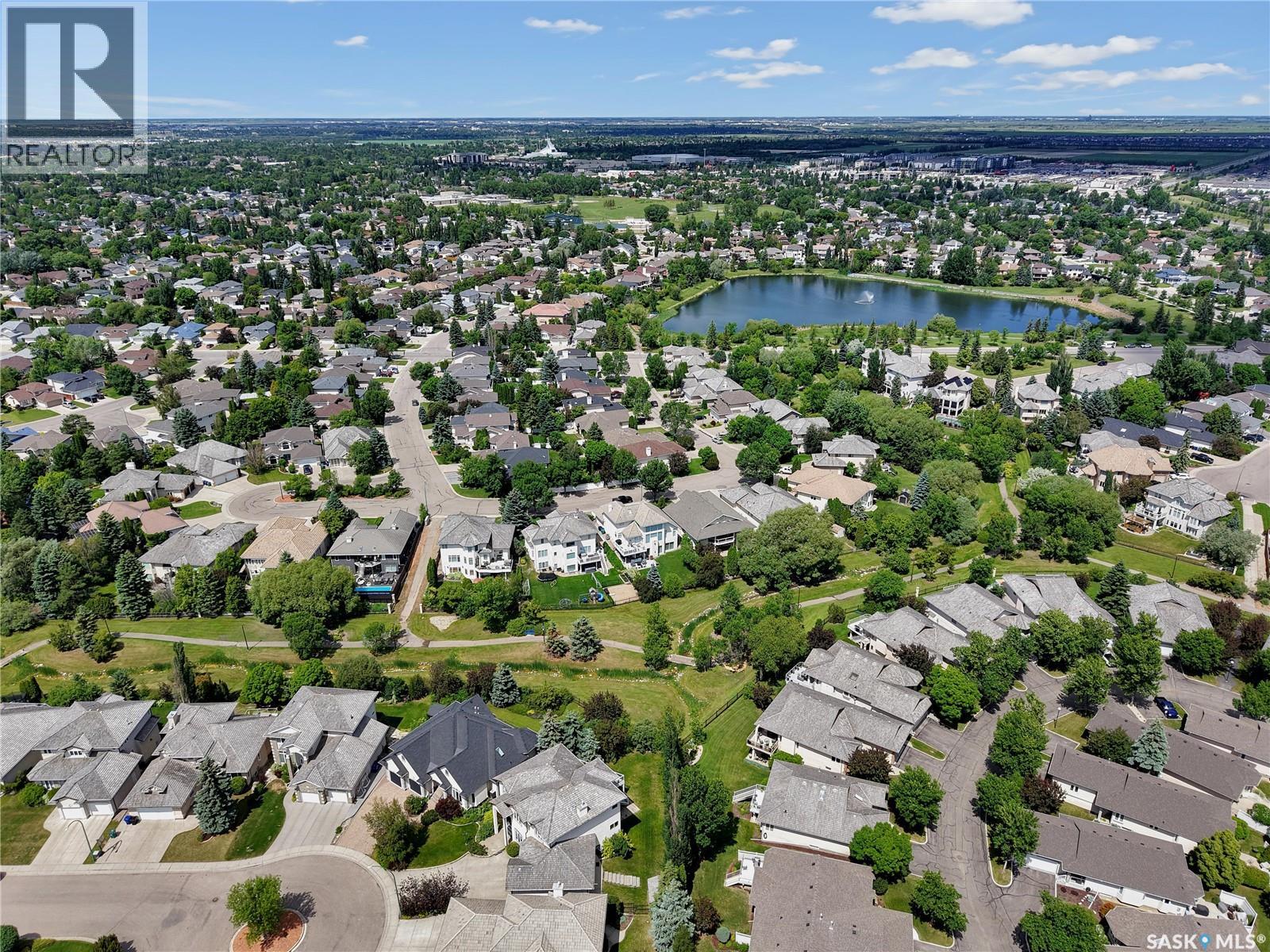 218 Horlick CRESCENT - 58