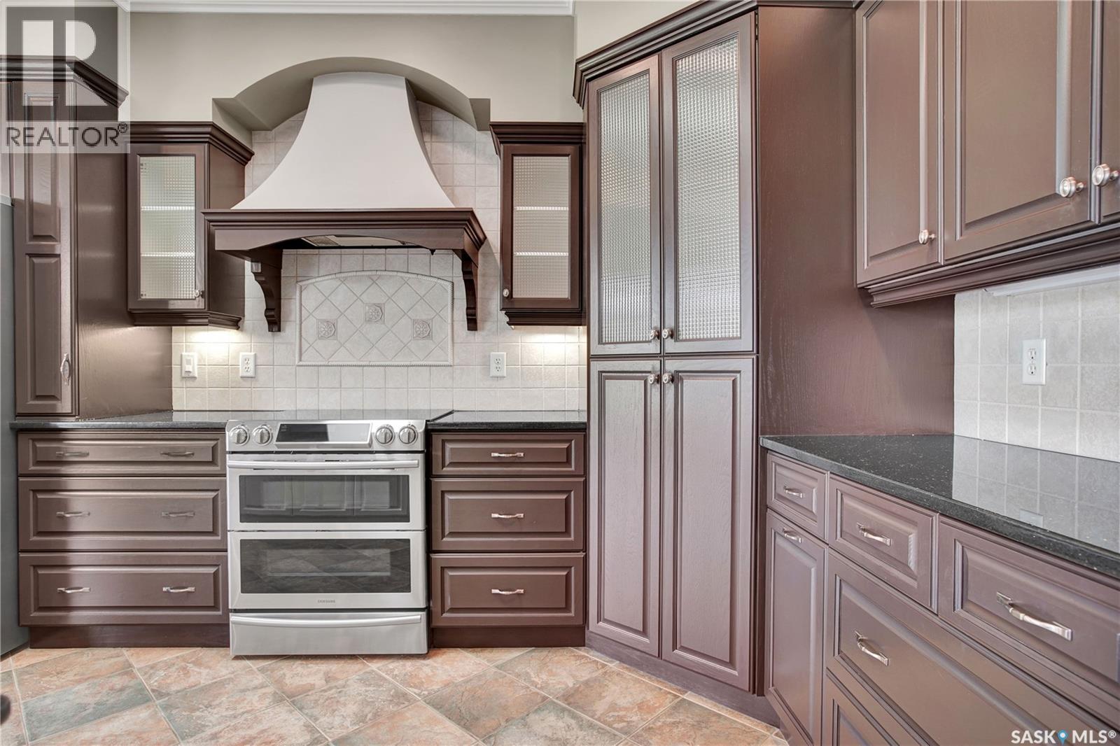 218 Horlick CRESCENT - 8