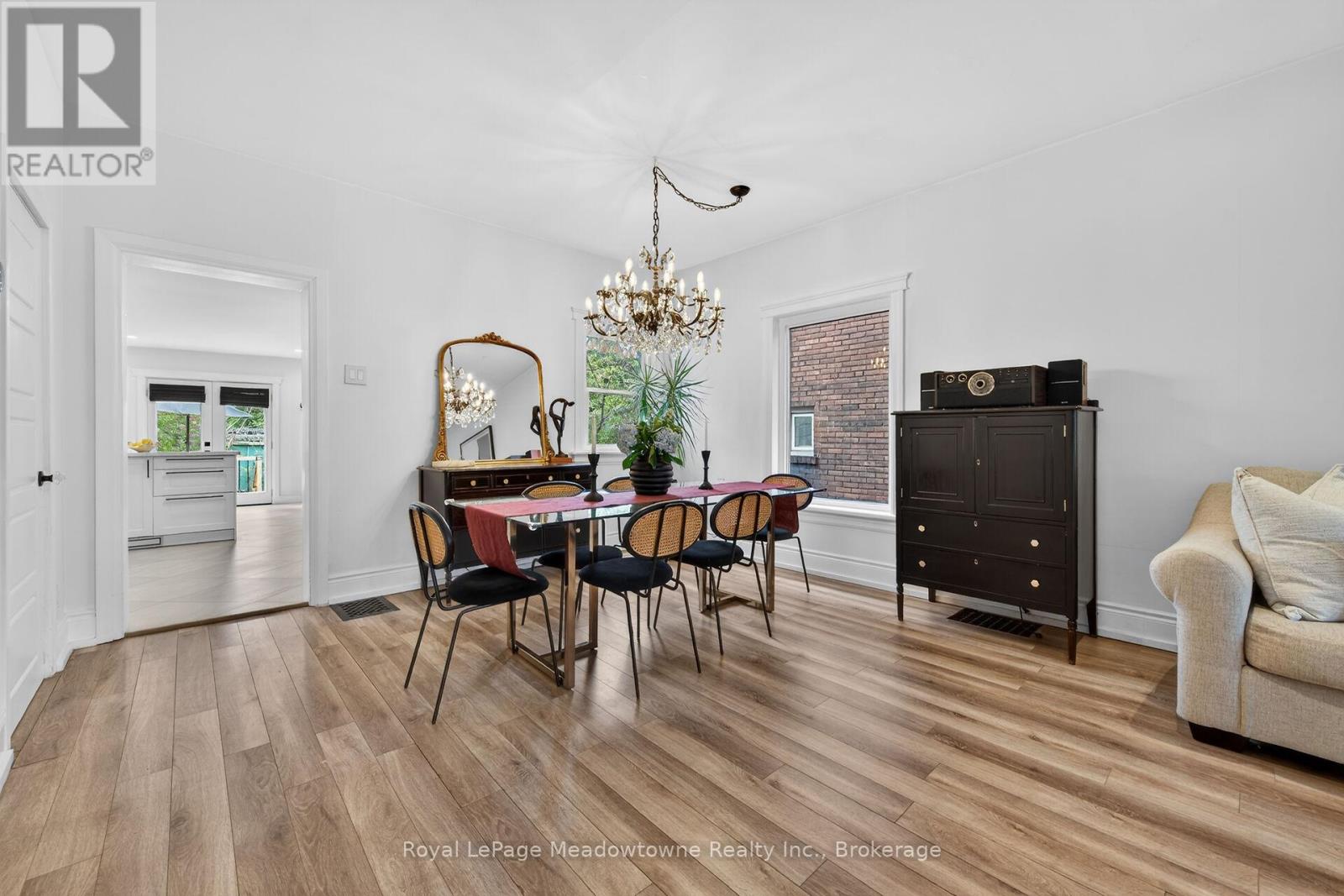 216 MAPLEWOOD AVENUE - 12