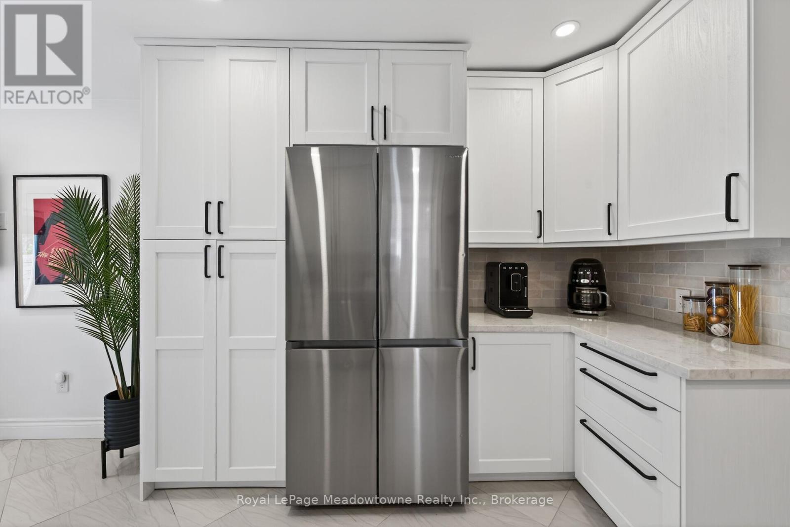 216 MAPLEWOOD AVENUE - 14