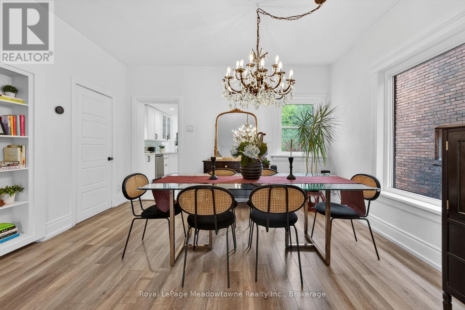 216 MAPLEWOOD AVENUE - 11