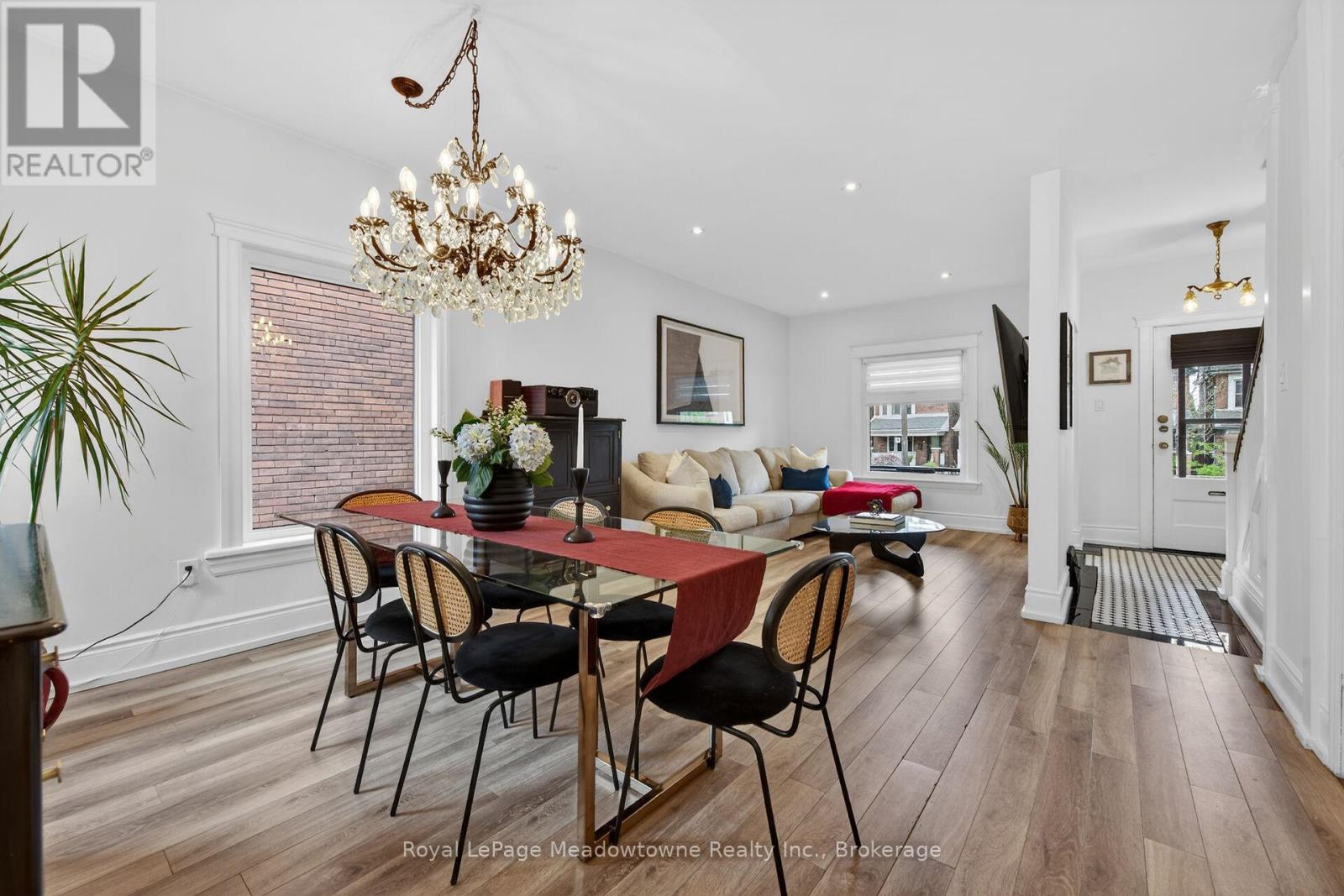 216 MAPLEWOOD AVENUE - 8