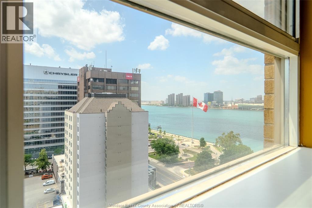 #1609 75 RIVERSIDE DRIVE E - 10
