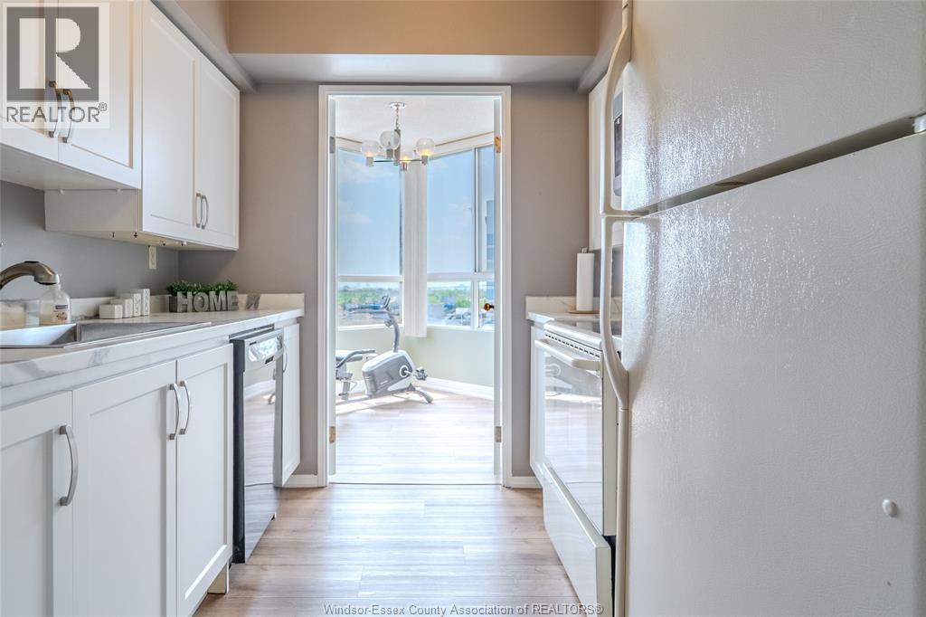 #1609 75 RIVERSIDE DRIVE E - 11