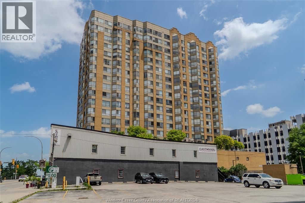 #1609 75 RIVERSIDE DRIVE E - 2
