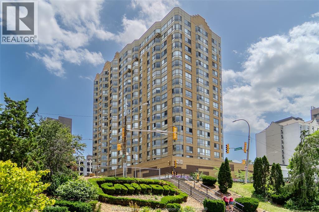 #1609 75 RIVERSIDE DRIVE E - 43