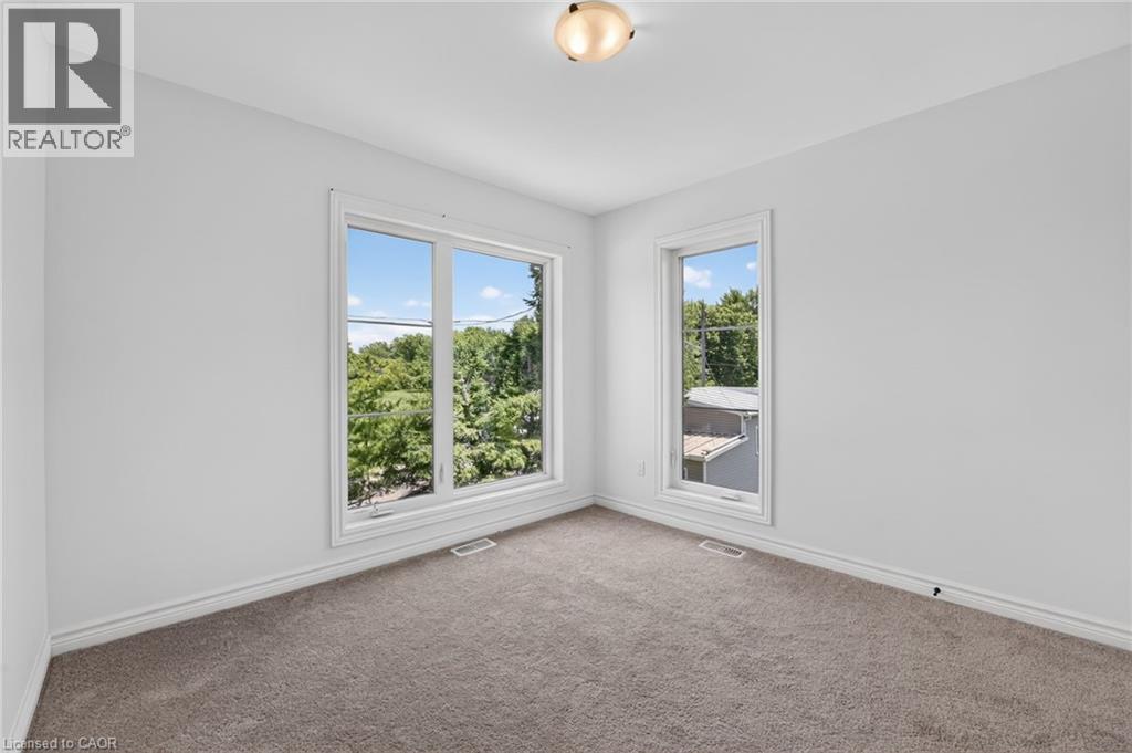 203 PARK Street - 36