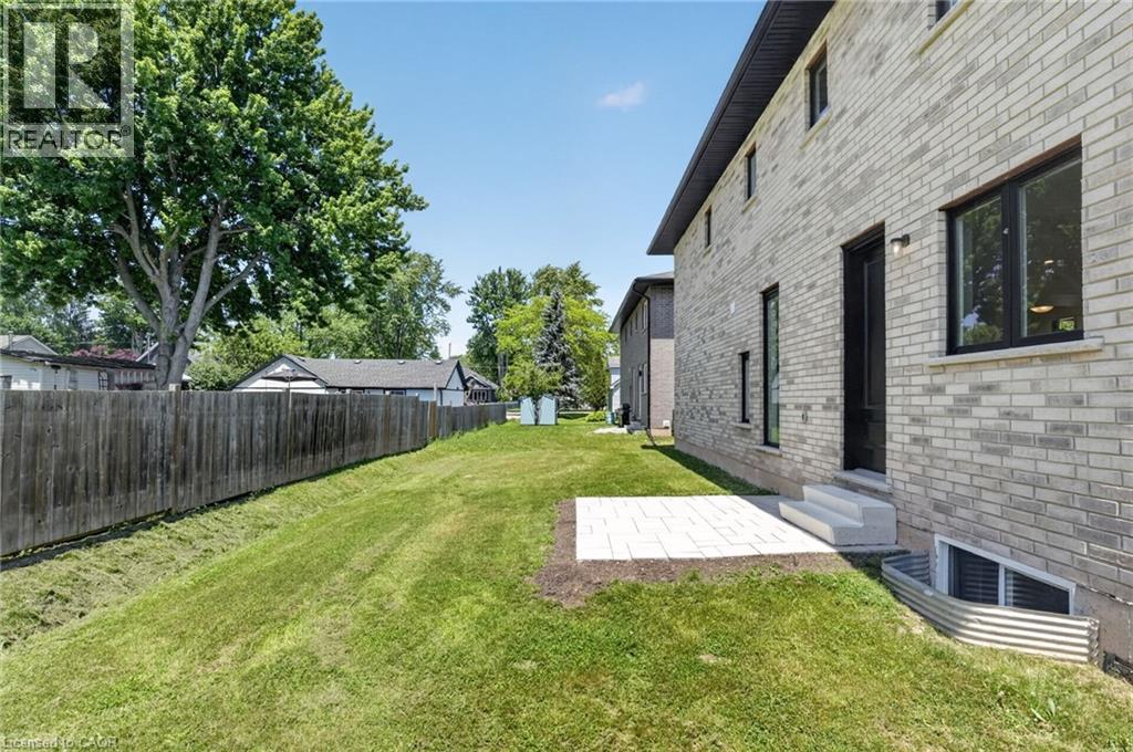203 PARK Street - 45
