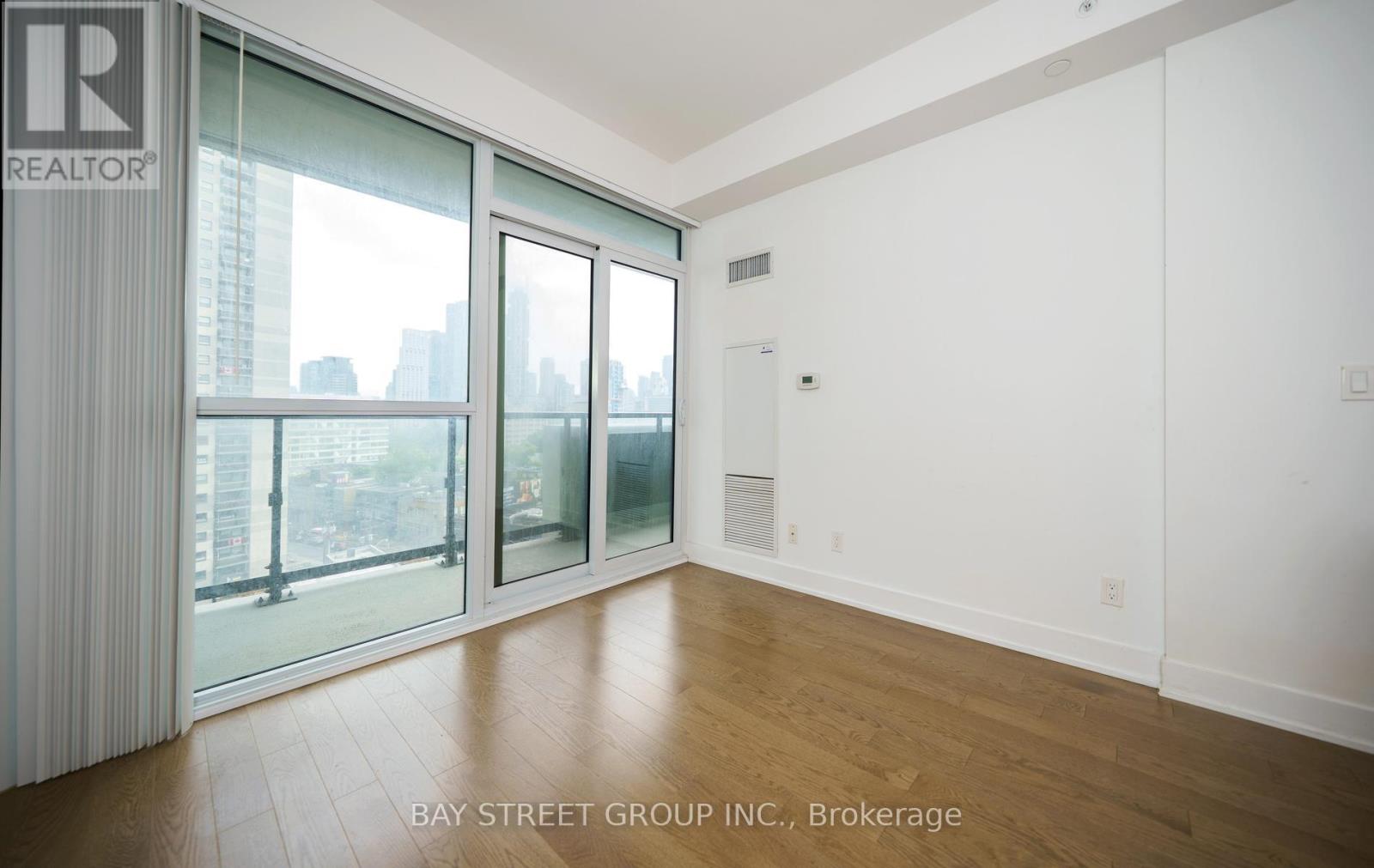 #905 181 BEDFORD ROAD - Image 19