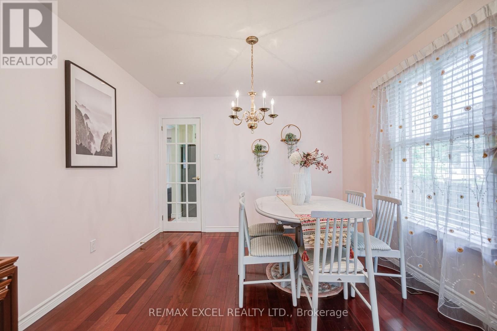 176 GOLDHAWK TRAIL - Image 15