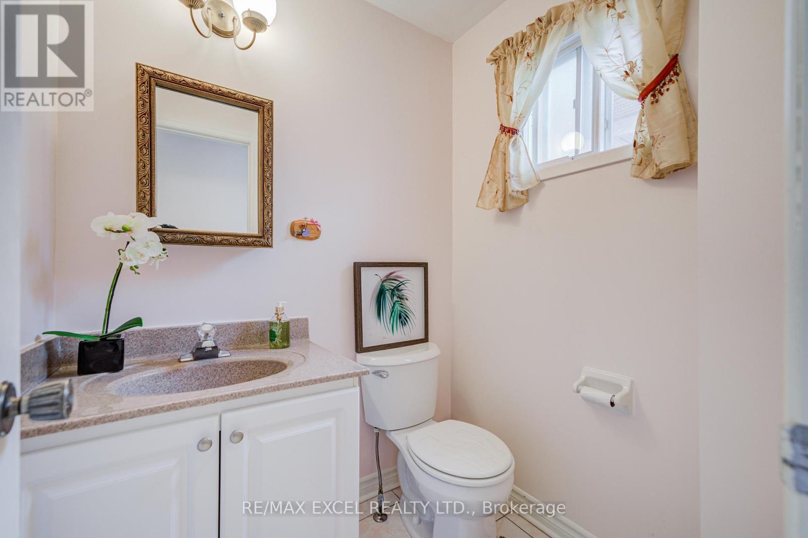 176 GOLDHAWK TRAIL - Image 27