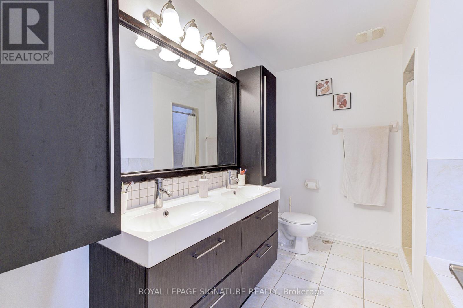 670 SPEYER CIRCLE - Image 28