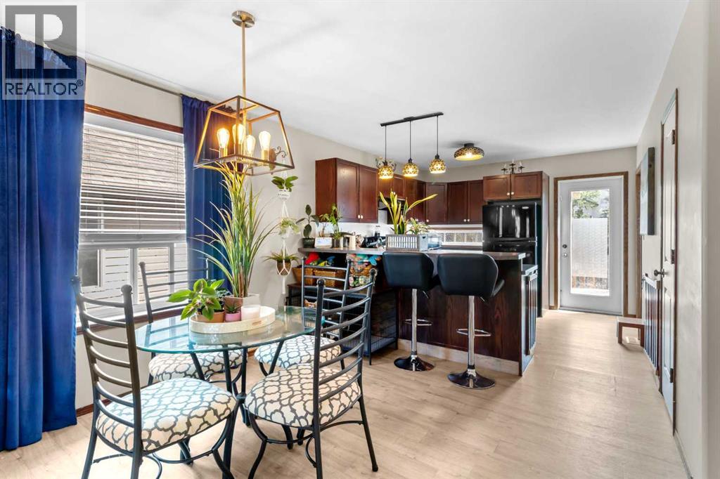 Listing photo – 49 Wildrose Drive, Sylvan Lake