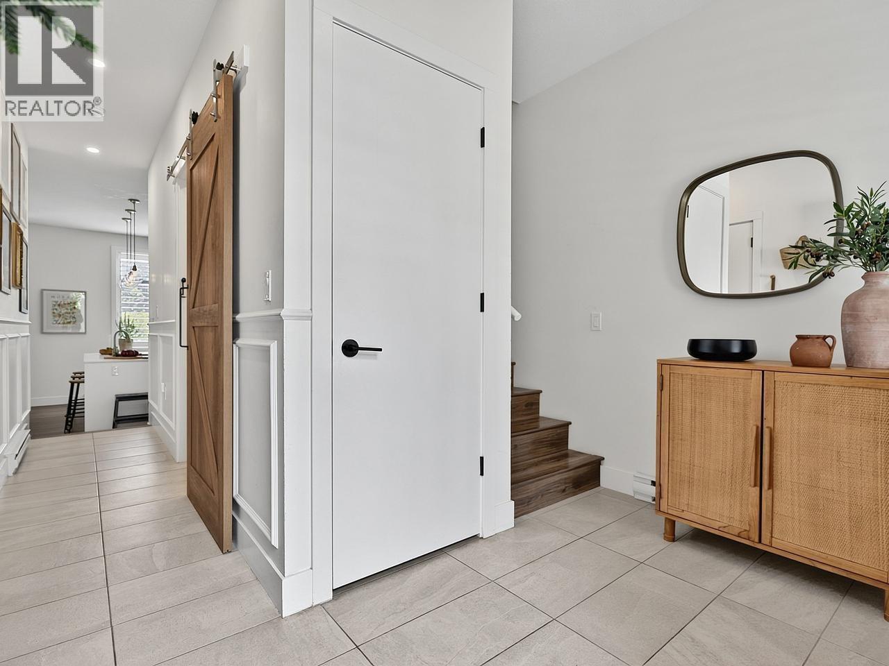 109 3529 BAYCREST AVENUE, Coquitlam