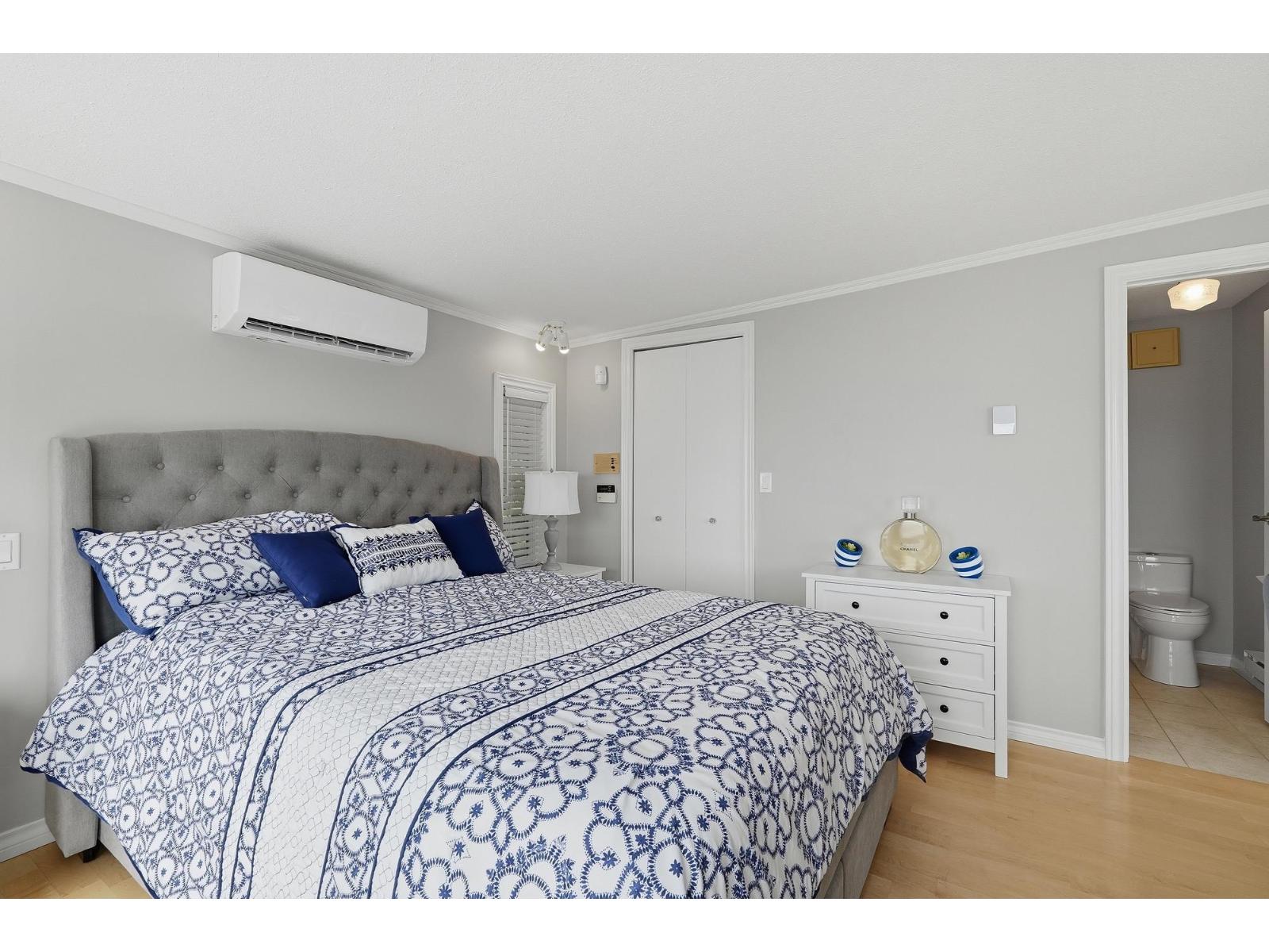 15477 COLUMBIA AVENUE, White Rock