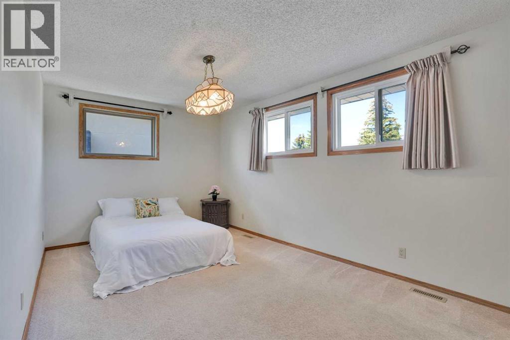 88 Edelweiss Drive NW - 29
