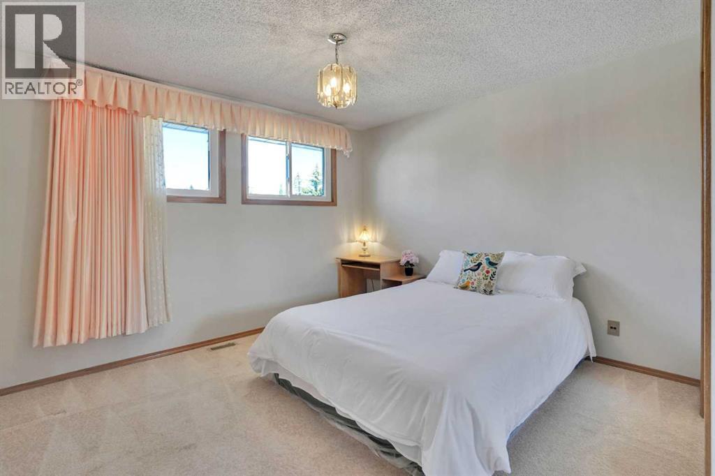 88 Edelweiss Drive NW - 31