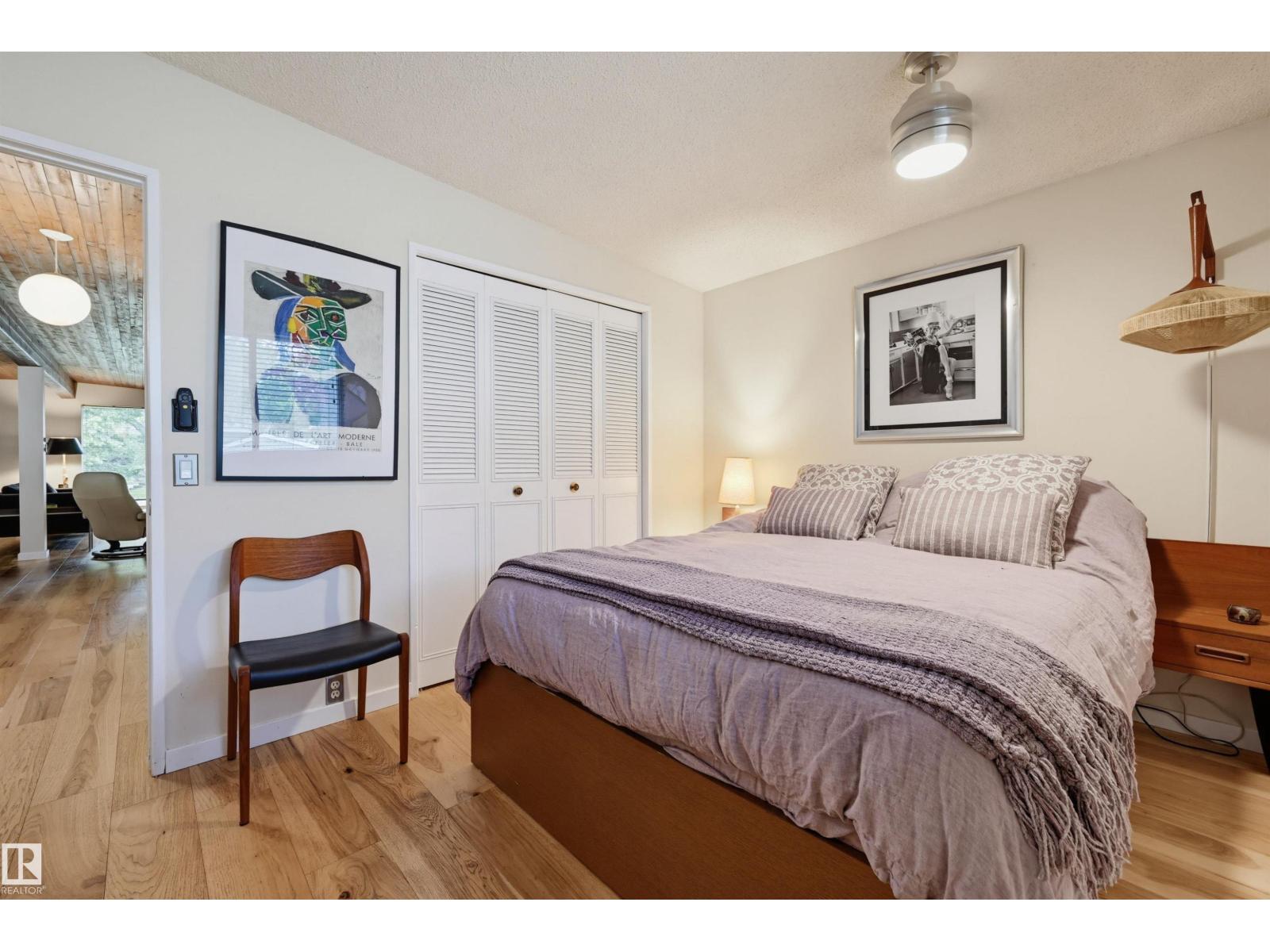 65 Greenbrier CR — photo 24