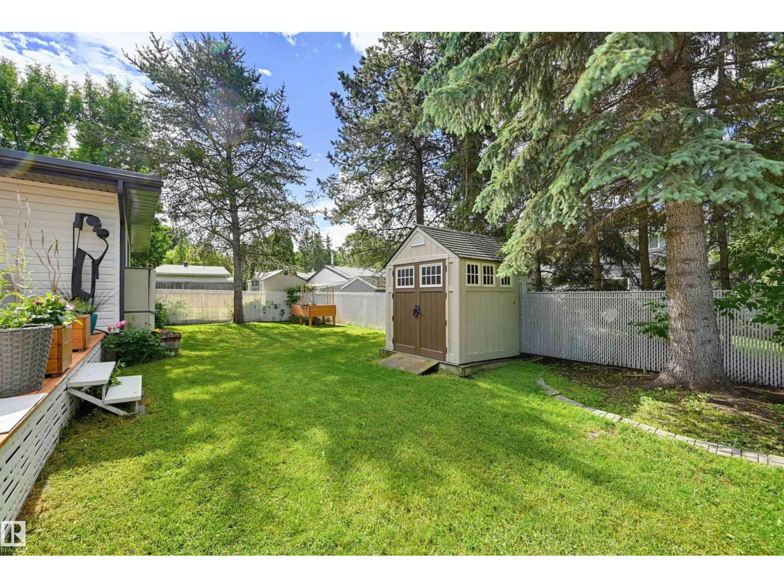 65 Greenbrier CR — photo 36