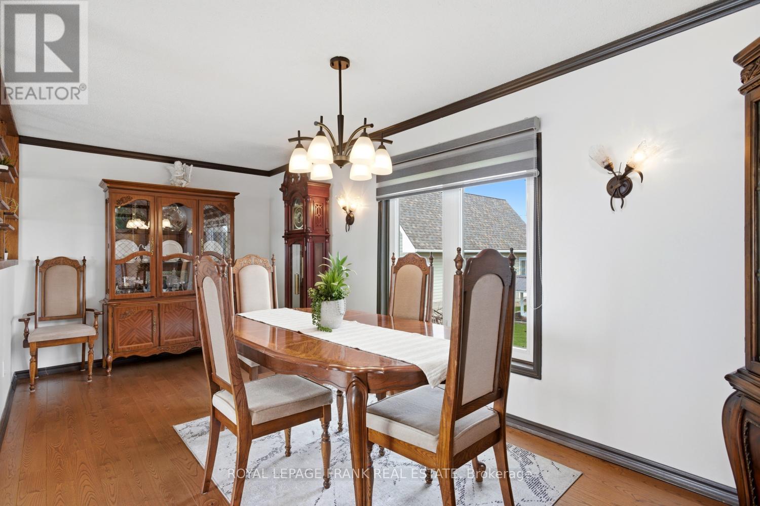 106 STARR BOULEVARD - 22