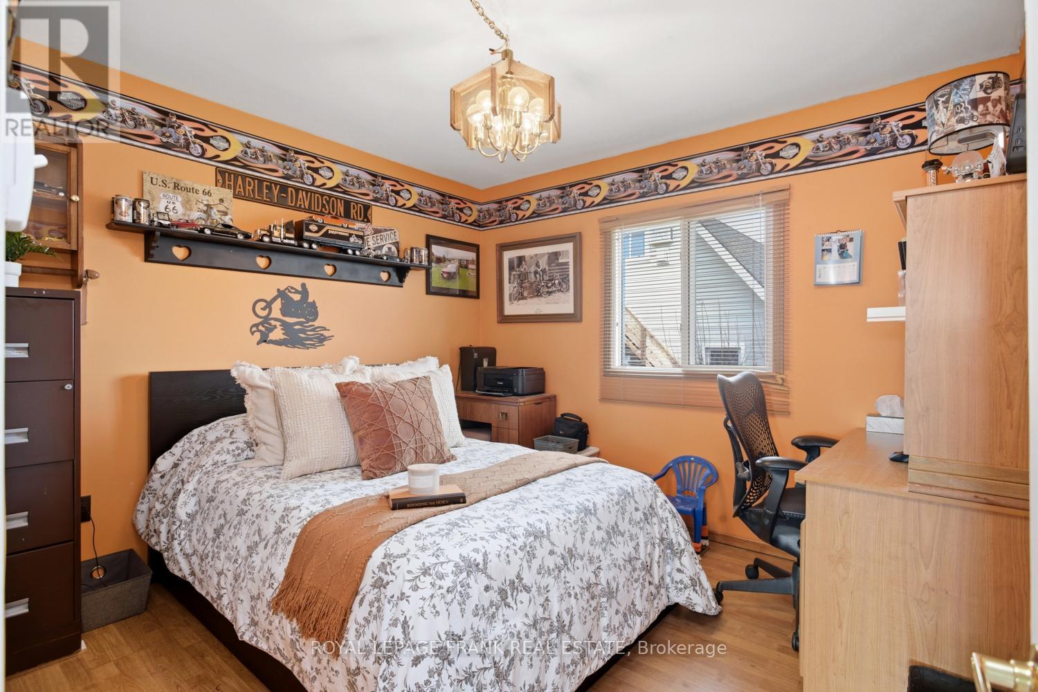 106 STARR BOULEVARD - 28