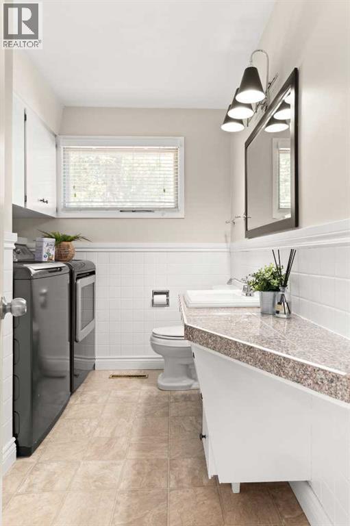 890 Hargrave Way NW - Image 24