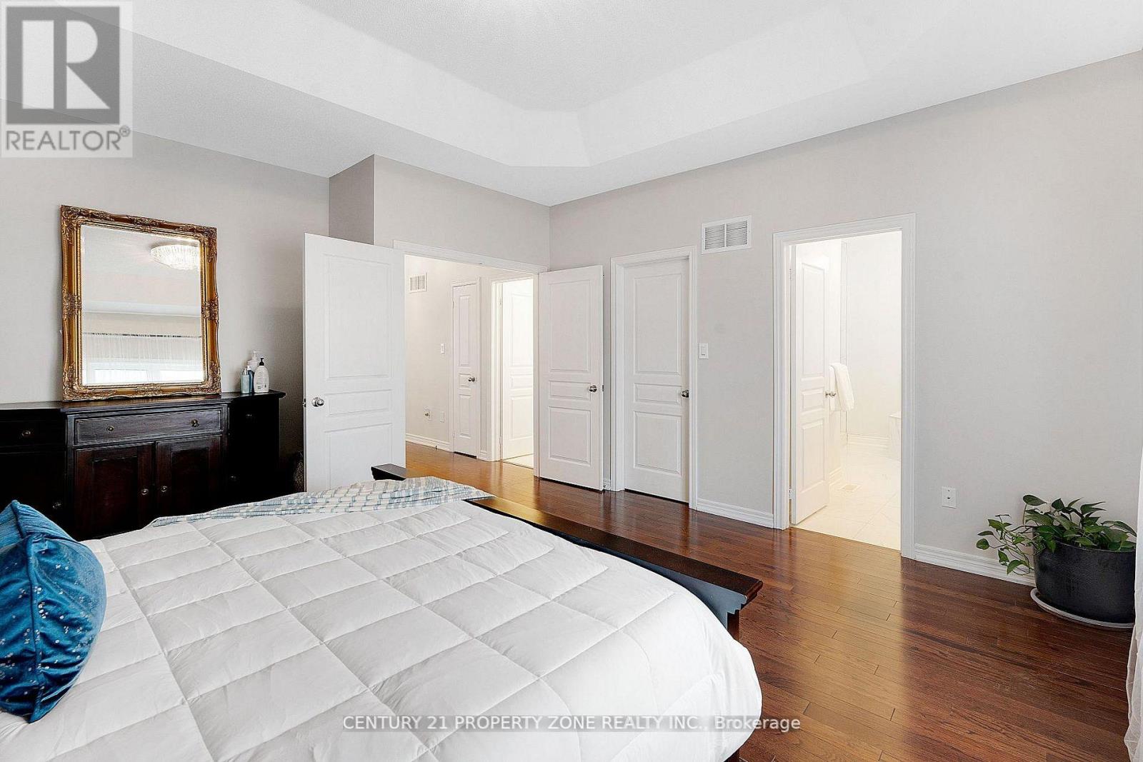 19 BELLCREST ROAD - 12