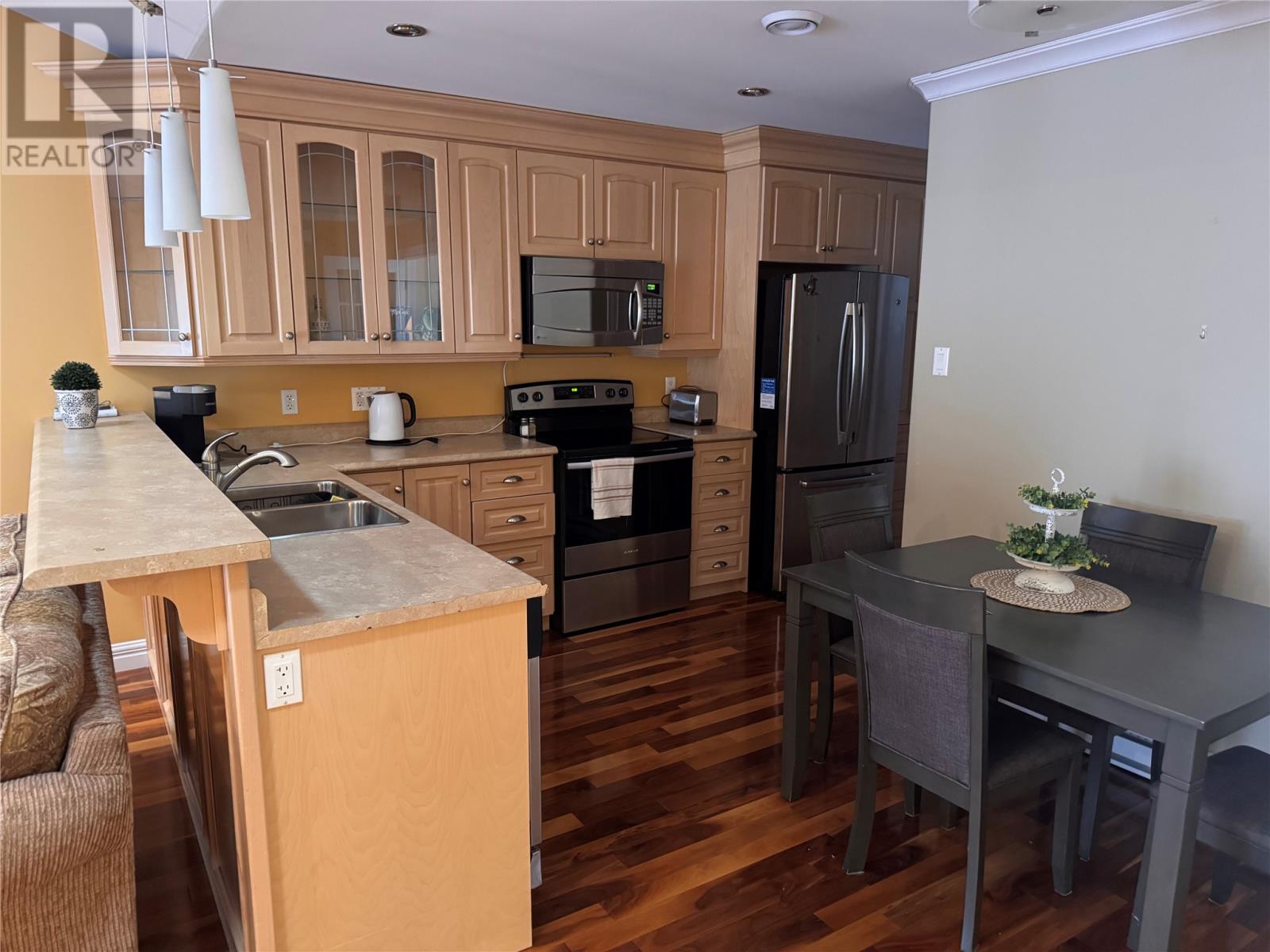 12 Rutan Street - 15