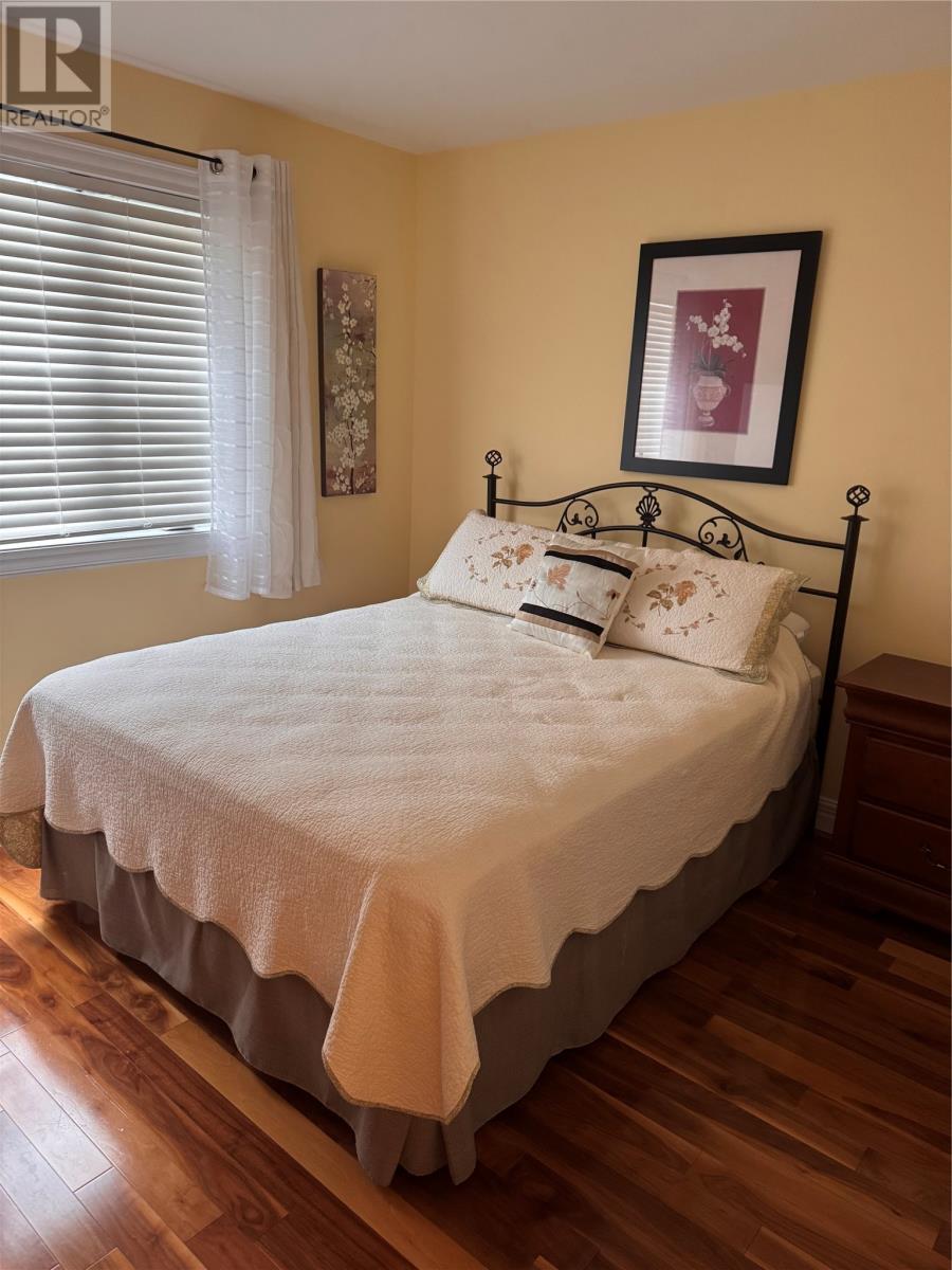 12 Rutan Street - 21