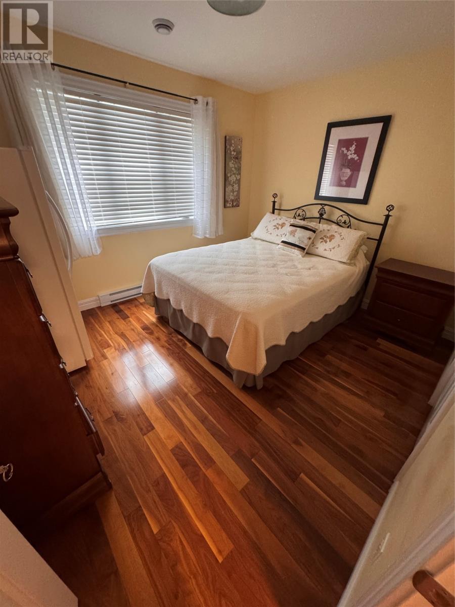 12 Rutan Street - 22