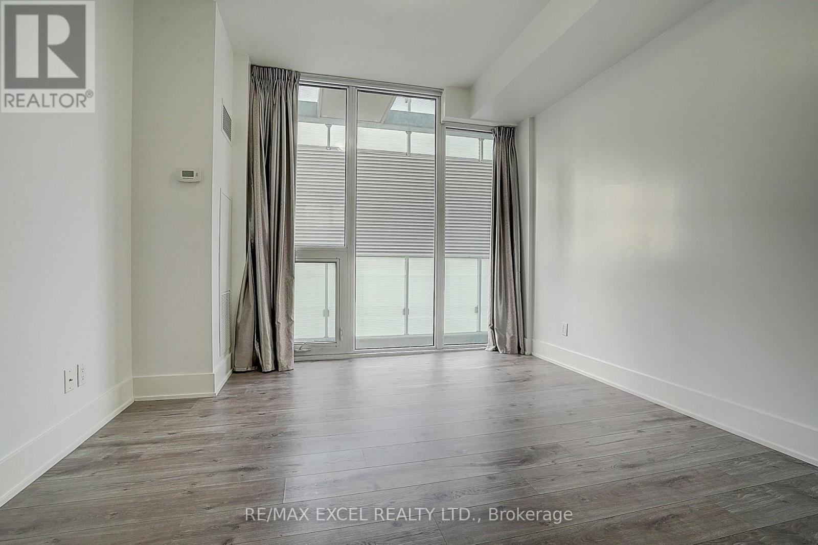 #2201 200 BLOOR STREET W - 23