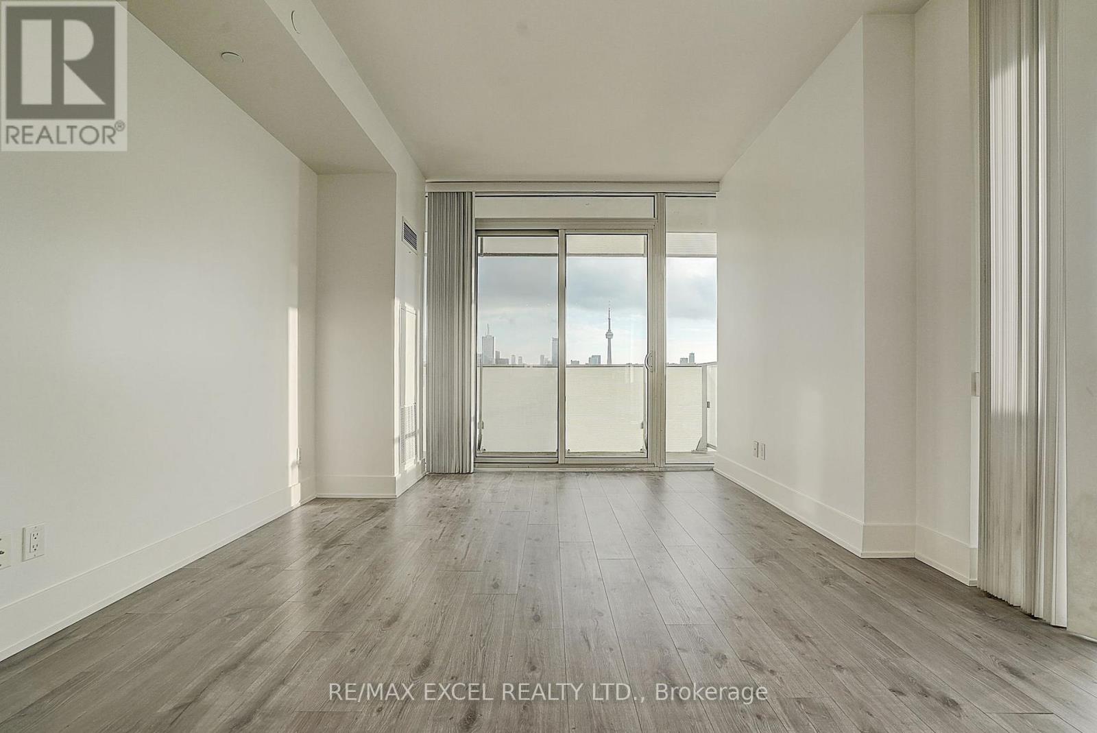 #2201 200 BLOOR STREET W - 34